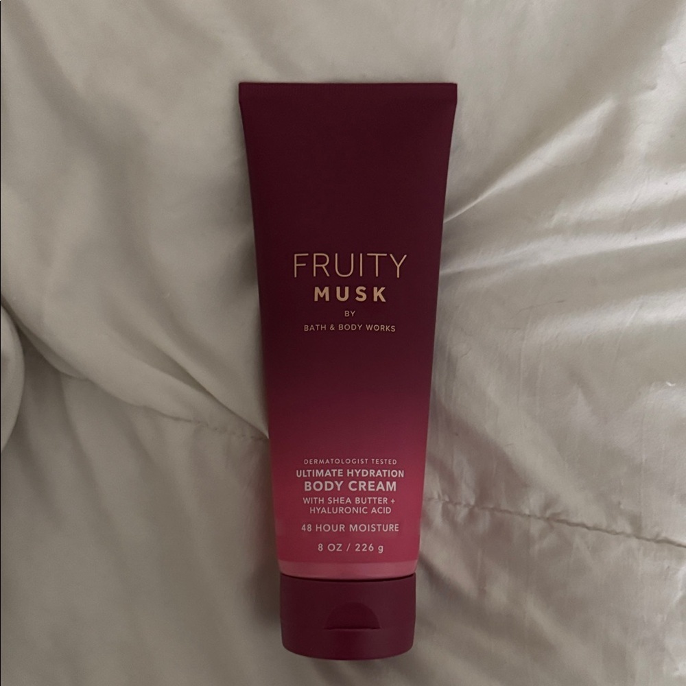 Bath & Body Works Fruity Musk Body Cream